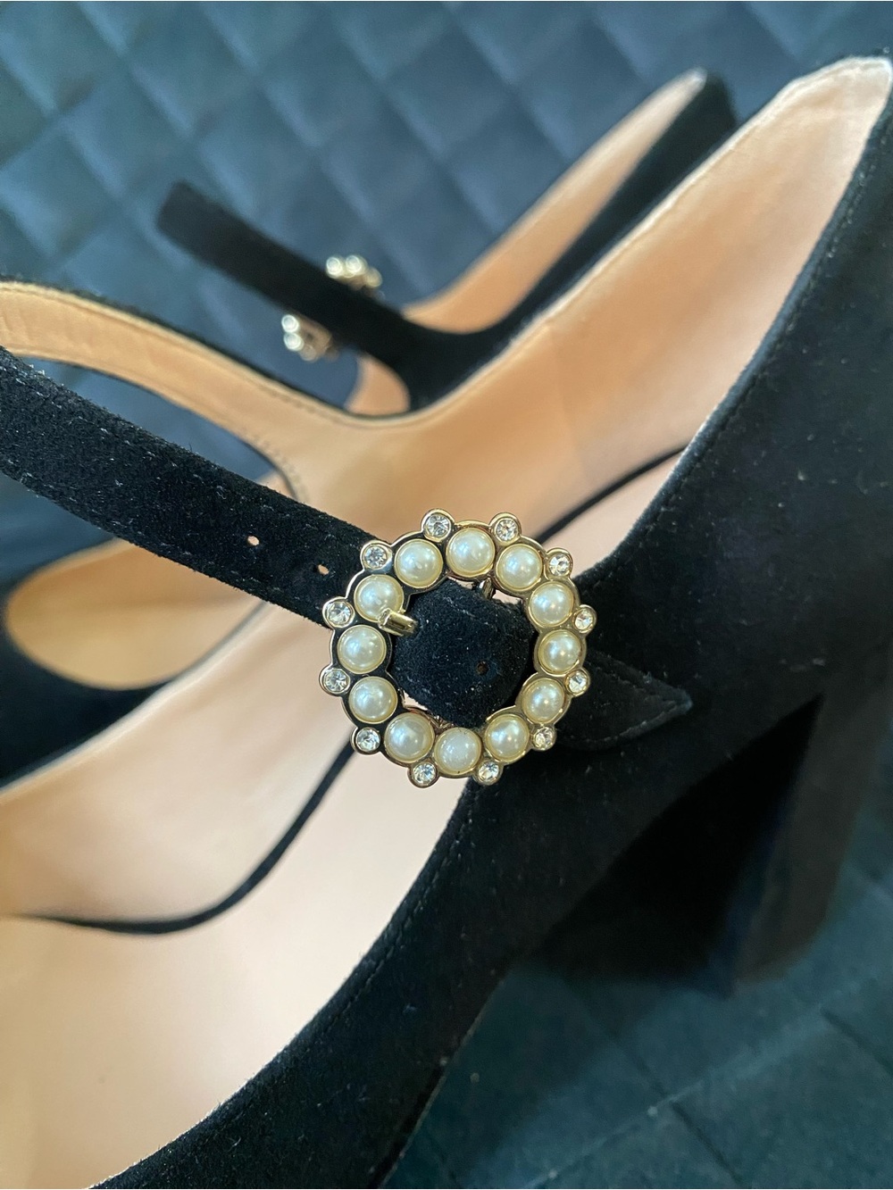 Kate Spade Black Suede Mary Jane Pumps Size 8 - Picture 6 of 8